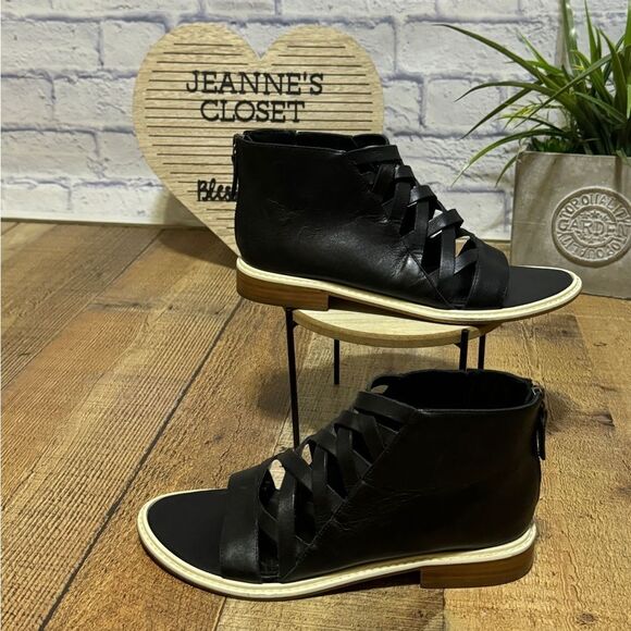 Tibi Cosima Black Leather Sandals 38.5 US 8.5 - Picture 3 of 13